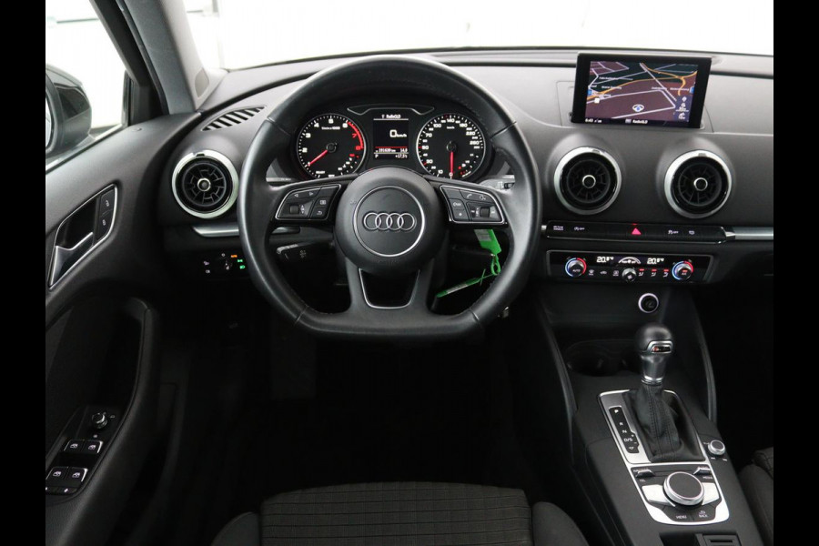 Audi A3 30 TFSI Sport | Full LED | Sportstoelen | Navigatie | Climate control | Bluetooth | Cruise control | Parkeerhulp