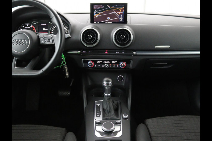 Audi A3 30 TFSI Sport | Full LED | Sportstoelen | Navigatie | Climate control | Bluetooth | Cruise control | Parkeerhulp