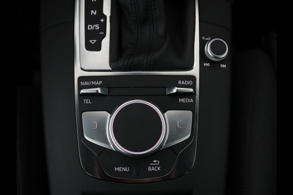 Audi A3 30 TFSI Sport | Full LED | Sportstoelen | Navigatie | Climate control | Bluetooth | Cruise control | Parkeerhulp