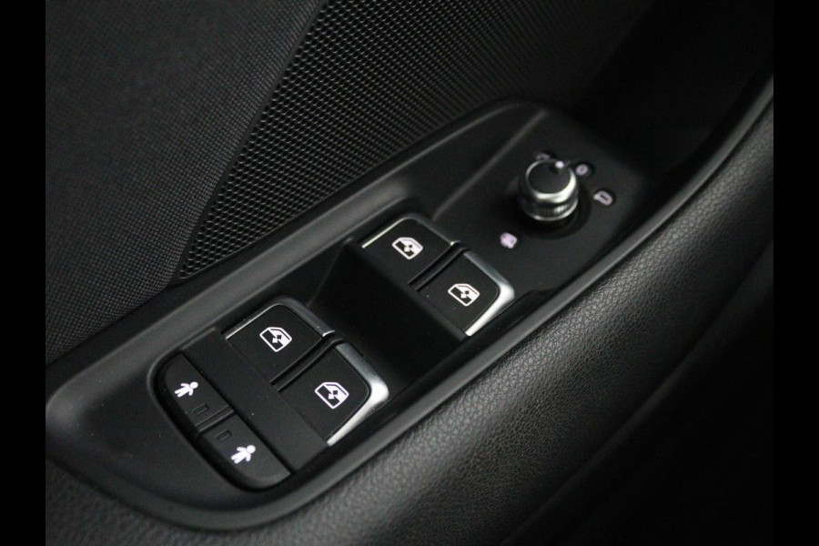 Audi A3 30 TFSI Sport | Full LED | Sportstoelen | Navigatie | Climate control | Bluetooth | Cruise control | Parkeerhulp