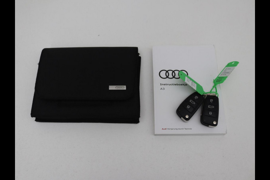 Audi A3 30 TFSI Sport | Full LED | Sportstoelen | Navigatie | Climate control | Bluetooth | Cruise control | Parkeerhulp