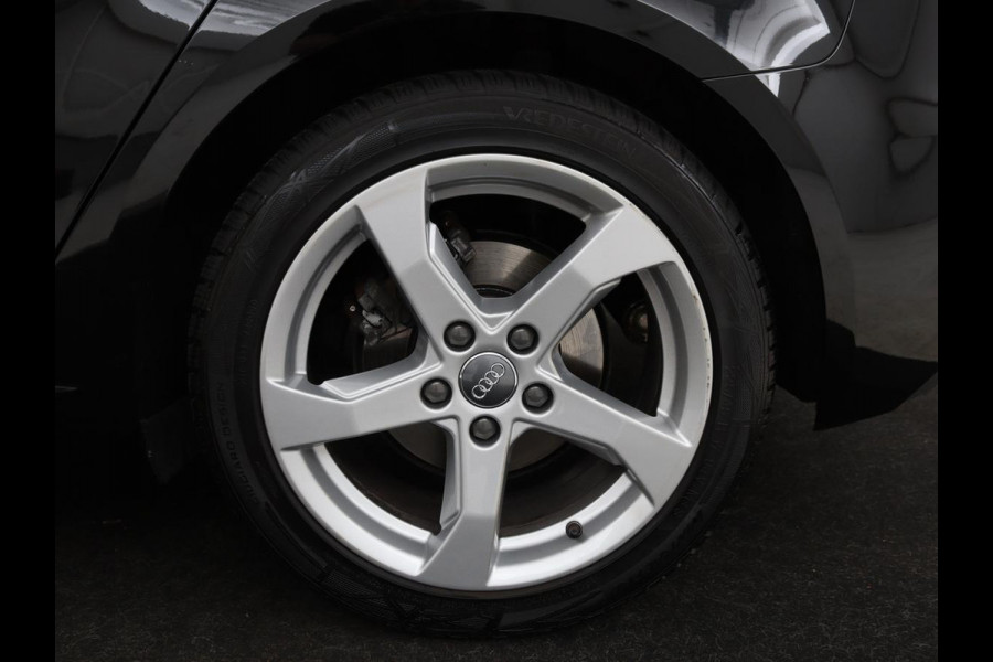 Audi A3 30 TFSI Sport | Full LED | Sportstoelen | Navigatie | Climate control | Bluetooth | Cruise control | Parkeerhulp