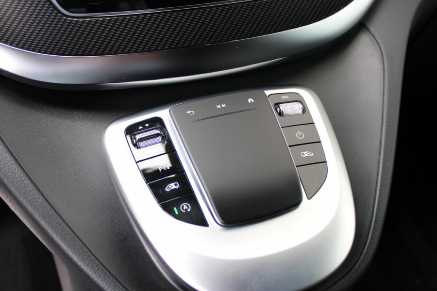 Mercedes-Benz V-Klasse 300d / BPM VRIJ / XXL / AMG / DC / 2x Elec Schuifdeur / Luchtvering / 360 Camera / Burmester / Vol Opties / NIEUWSTAAT