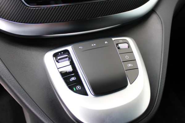 Mercedes-Benz V-Klasse 300d / BPM VRIJ / XXL / AMG / DC / 2x Elec Schuifdeur / Luchtvering / 360 Camera / Burmester / Vol Opties / NIEUWSTAAT