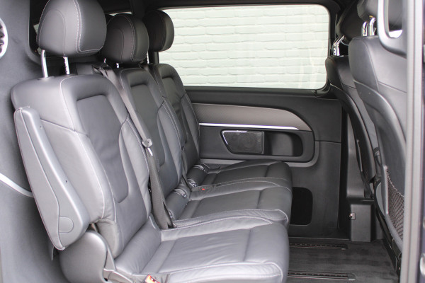 Mercedes-Benz V-Klasse 300d / BPM VRIJ / XXL / AMG / DC / 2x Elec Schuifdeur / Luchtvering / 360 Camera / Burmester / Vol Opties / NIEUWSTAAT