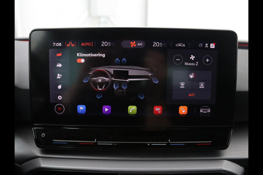 Seat Leon 1.5 eTSI FR Intens | Stoel & stuurverwarming | Trekhaak | Adaptive cruise | Navigatie | Parkeerhulp | Full LED
