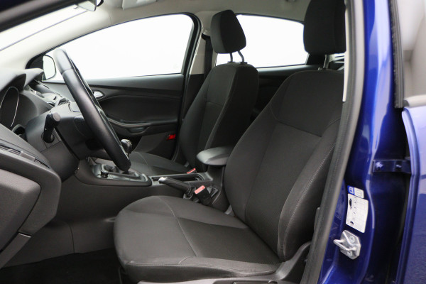 Ford Focus 1.0 EcoBoost Titanium Business Climate, Cruise, Bluetooth, Elektrisch Pakket, Radio/CD, USB, 16''