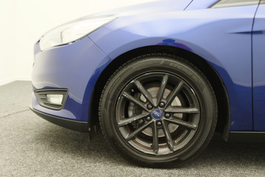 Ford Focus 1.0 EcoBoost Titanium Business Climate, Cruise, Bluetooth, Elektrisch Pakket, Radio/CD, USB, 16''