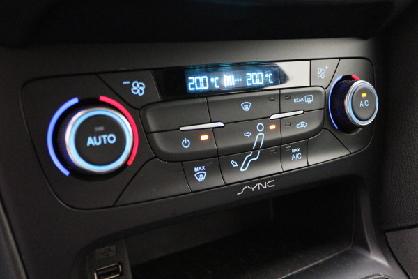 Ford Focus 1.0 EcoBoost Titanium Business Climate, Cruise, Bluetooth, Elektrisch Pakket, Radio/CD, USB, 16''