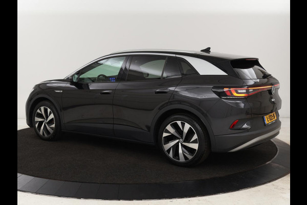 Volkswagen ID.4 First 77 kWh | Warmtepomp | Stoel & stuurverwarming | Carplay | Adaptive cruise | Full LED | Half leder | Navigatie | Parkeerhulp