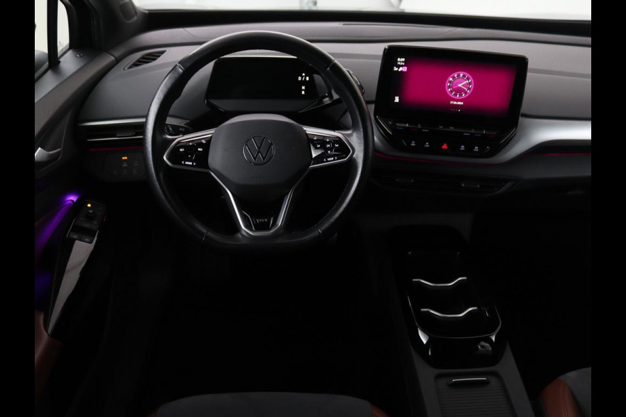 Volkswagen ID.4 First 77 kWh | Warmtepomp | Stoel & stuurverwarming | Carplay | Adaptive cruise | Full LED | Half leder | Navigatie | Parkeerhulp