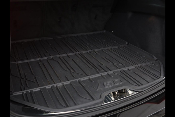 Volvo V60 1.5 T3 R-Design | Stoelverwarming | Xenon | Leder/Alcantara | Navigatie | Trekhaak | Parkeerhulp | Climate control | Cruise control