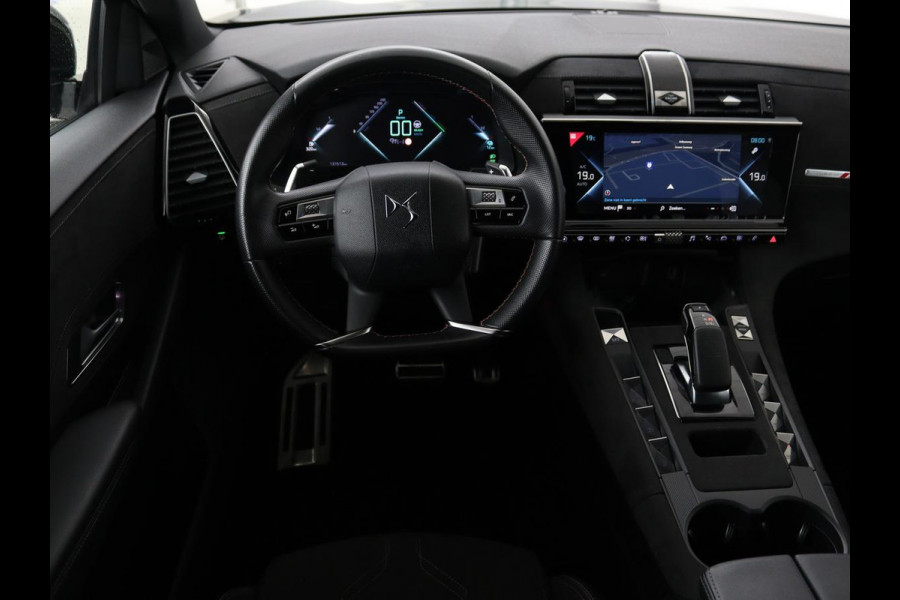 DS 7 Crossback E-Tense 4x4 Performance Line | Panoramadak | Adaptive cruise | Leder/Alcantara | Keyless | Full LED | Carplay | Navigatie | Camera | PHEV