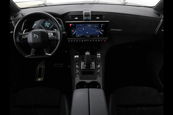 DS 7 Crossback E-Tense 4x4 Performance Line | Panoramadak | Adaptive cruise | Leder/Alcantara | Keyless | Full LED | Carplay | Navigatie | Camera | PHEV