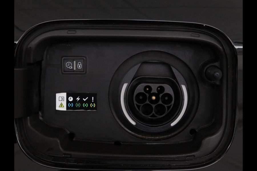 DS 7 Crossback E-Tense 4x4 Performance Line | Panoramadak | Adaptive cruise | Leder/Alcantara | Keyless | Full LED | Carplay | Navigatie | Camera | PHEV