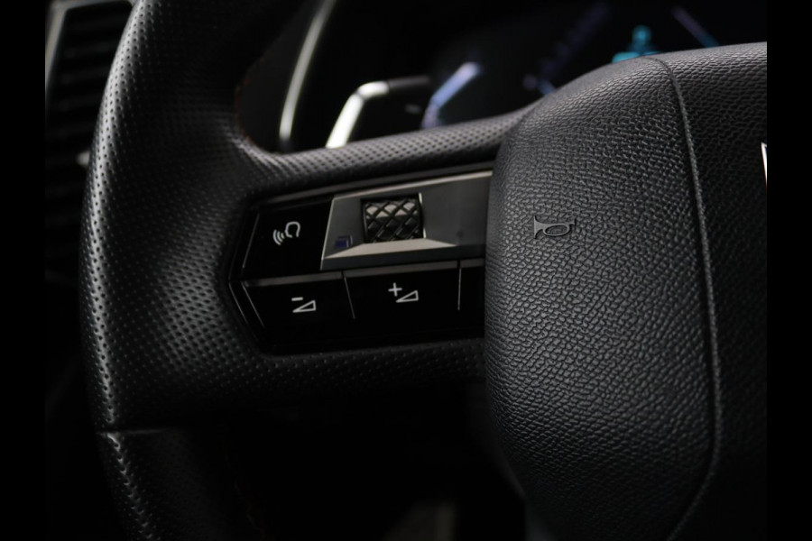 DS 7 Crossback E-Tense 4x4 Performance Line | Panoramadak | Adaptive cruise | Leder/Alcantara | Keyless | Full LED | Carplay | Navigatie | Camera | PHEV