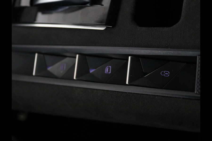 DS 7 Crossback E-Tense 4x4 Performance Line | Panoramadak | Adaptive cruise | Leder/Alcantara | Keyless | Full LED | Carplay | Navigatie | Camera | PHEV
