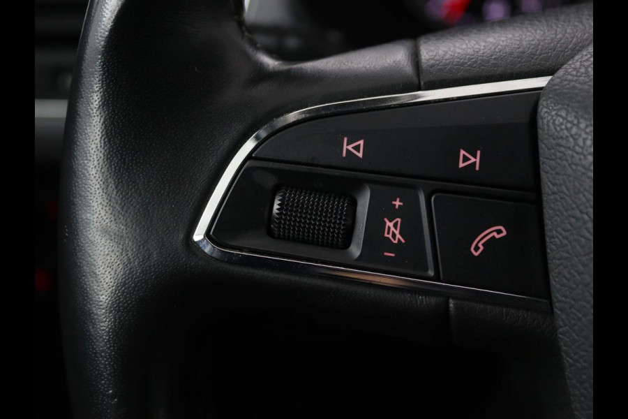 Seat Leon 1.4 TSI Style | Carplay | Full LED | Climate control | Navigatie | Parkeerhulp | Cruise control | Bluetooth