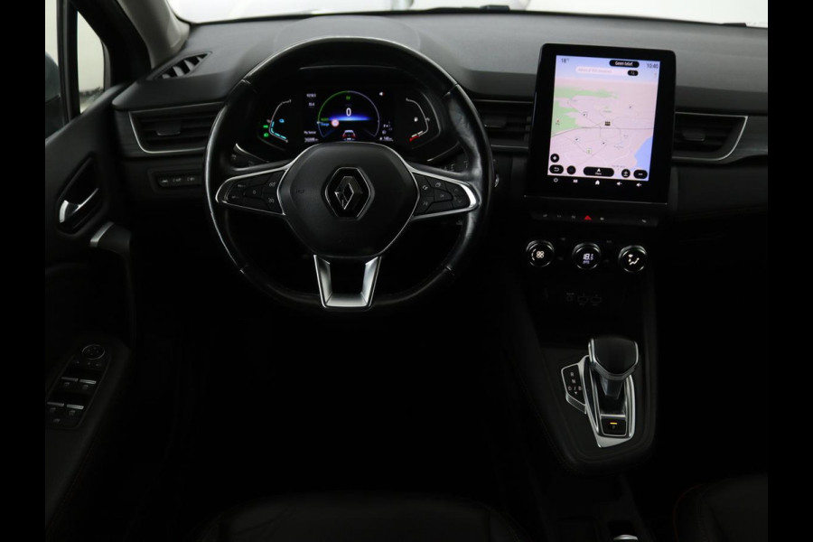 Renault Captur 1.6 E-Tech Hybrid 145 Initiale Paris | Leder | Stoel & stuurverwarming | Camera | Full LED | Park Assist | Carplay | BOSE Sound
