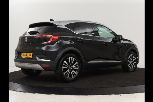 Renault Captur 1.6 E-Tech Hybrid 145 Initiale Paris | Leder | Stoel & stuurverwarming | Camera | Full LED | Park Assist | Carplay | BOSE Sound