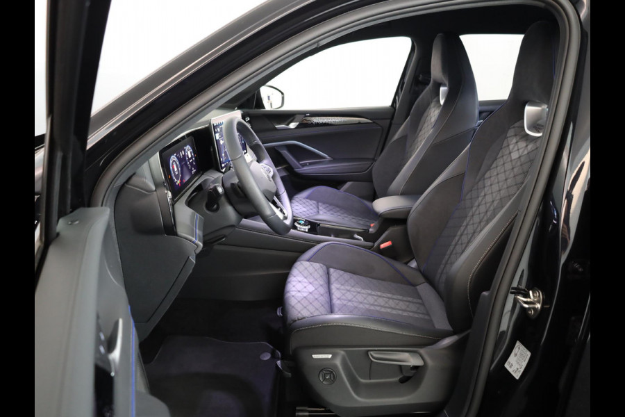 Volkswagen Tiguan 1.5 eTSI R-Line Edition 150 pk Automaat (DSG) | Navigatie | Parkeersensoren (Park assist) | Rondomzicht camera | Matrix LED koplampen | Black Style pakket | R-Line |
