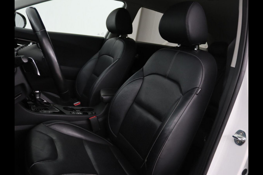 Kia Niro 1.6 GDI PHEV ExecutiveLine | Leder | Stoelventilatie | JBL Sound | Adaptive cruise | Camera | Carplay | Keyless | Navigatie | Stuur & achterbankverwarming