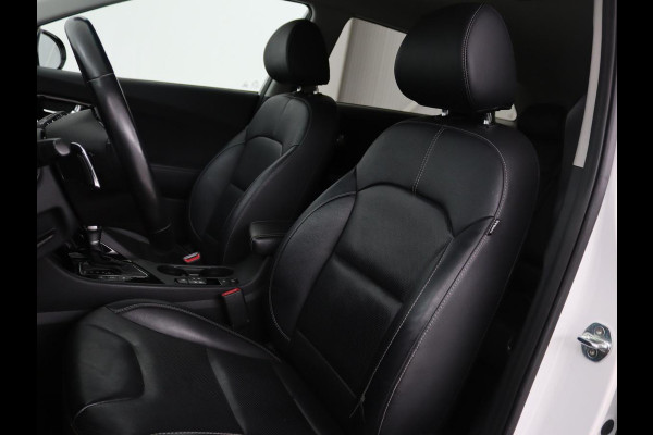 Kia Niro 1.6 GDI PHEV ExecutiveLine | Leder | Stoelventilatie | JBL Sound | Adaptive cruise | Camera | Carplay | Keyless | Navigatie | Stuur & achterbankverwarming