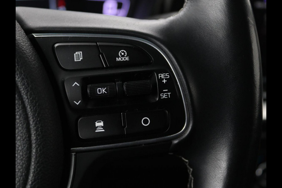 Kia Niro 1.6 GDI PHEV ExecutiveLine | Leder | Stoelventilatie | JBL Sound | Adaptive cruise | Camera | Carplay | Keyless | Navigatie | Stuur & achterbankverwarming