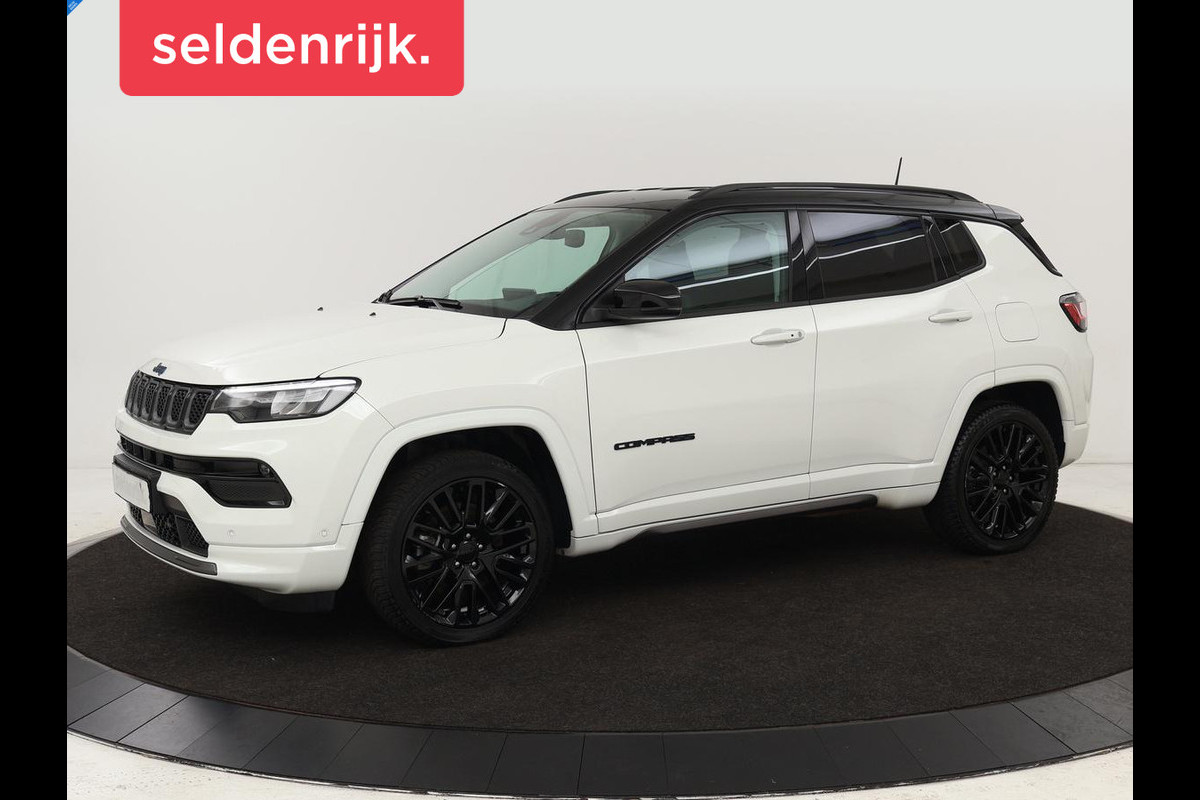 Jeep Compass 4xe 240 Plug-in Hybride Electric S | Leder | Stoel & stuurverwarming | Camera | Adaptive cruise | Carplay | Navigatie Jeep Compass 4xe 240 Plug-in Hybride Electric S | Leder | Stoel & stuurverwarming | Camera | Adaptive cruise | Carplay | Navigatie