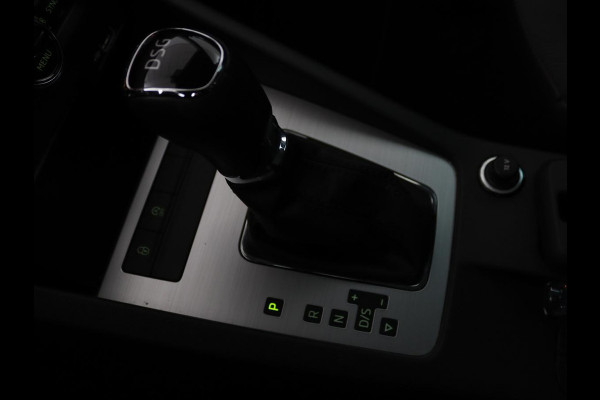 Škoda Octavia 1.5 TSI Business Edition | Stoelverwarming | Trekhaak | Carplay | Half leder | Navigatie | Climate control | Parkeerhulp | Cruise control