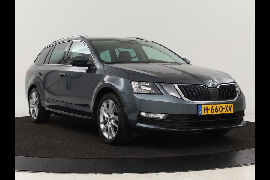 Škoda Octavia 1.5 TSI Business Edition | Stoelverwarming | Trekhaak | Carplay | Half leder | Navigatie | Climate control | Parkeerhulp | Cruise control