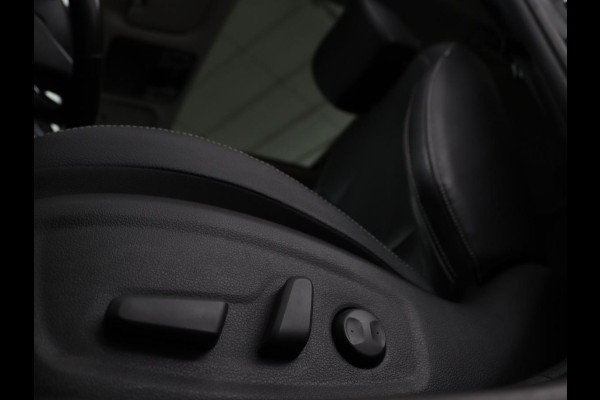 Kia Ceed 1.6 GDI PHEV ExecutiveLine | Panoramadak | Stoelventilatie | Trekhaak | Leder | Camera | Adaptive cruise | Keyless | Full LED | Stuur & achterbankverwarming | Carplay | Navigatie