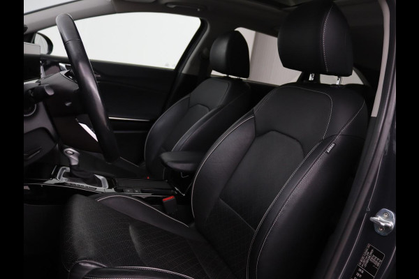 Kia Ceed 1.6 GDI PHEV ExecutiveLine | Panoramadak | Stoelventilatie | Trekhaak | Leder | Camera | Adaptive cruise | Keyless | Full LED | Stuur & achterbankverwarming | Carplay | Navigatie