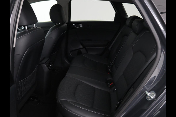 Kia Ceed 1.6 GDI PHEV ExecutiveLine | Panoramadak | Stoelventilatie | Trekhaak | Leder | Camera | Adaptive cruise | Keyless | Full LED | Stuur & achterbankverwarming | Carplay | Navigatie