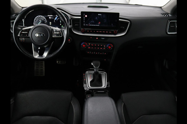 Kia Ceed 1.6 GDI PHEV ExecutiveLine | Panoramadak | Stoelventilatie | Trekhaak | Leder | Camera | Adaptive cruise | Keyless | Full LED | Stuur & achterbankverwarming | Carplay | Navigatie