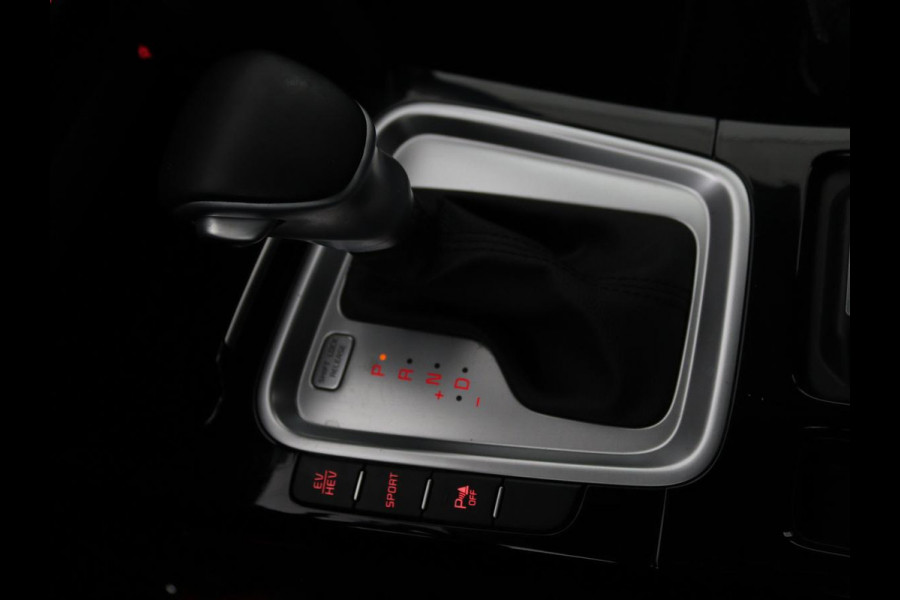 Kia Ceed 1.6 GDI PHEV ExecutiveLine | Panoramadak | Stoelventilatie | Trekhaak | Leder | Camera | Adaptive cruise | Keyless | Full LED | Stuur & achterbankverwarming | Carplay | Navigatie