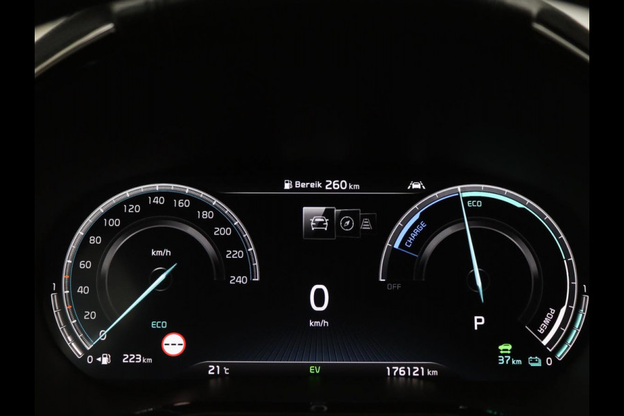 Kia Ceed 1.6 GDI PHEV ExecutiveLine | Panoramadak | Stoelventilatie | Trekhaak | Leder | Camera | Adaptive cruise | Keyless | Full LED | Stuur & achterbankverwarming | Carplay | Navigatie
