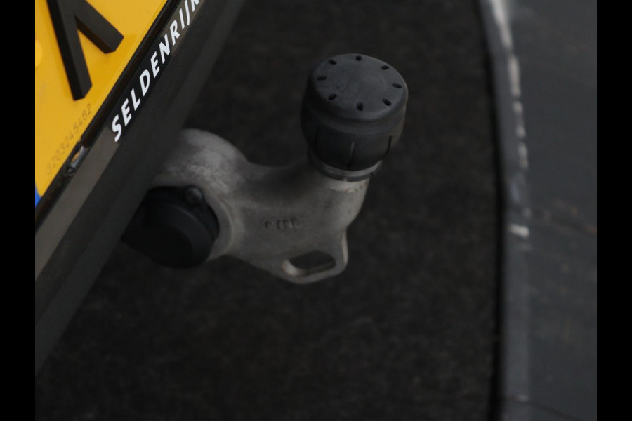 Polestar 2 Long Range Dual Motor Launch Edition 78kWh | Panoramadak | Trekhaak | Stoel & stuurverwarming | 360 camera | Adaptive cruise | Harman/Kardon | Carplay