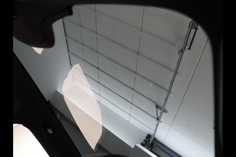 Polestar 2 Long Range Dual Motor Launch Edition 78kWh | Panoramadak | Trekhaak | Stoel & stuurverwarming | 360 camera | Adaptive cruise | Harman/Kardon | Carplay