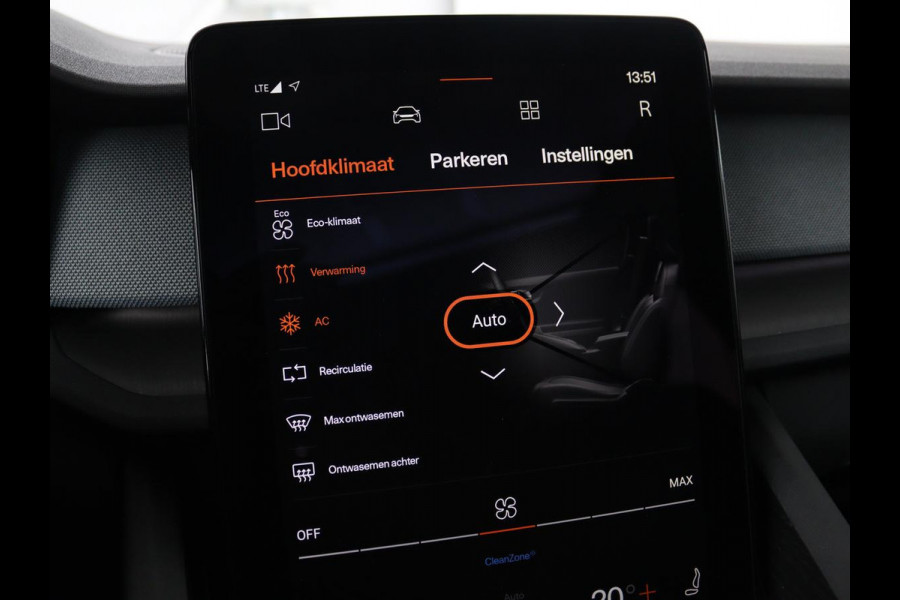 Polestar 2 Long Range Dual Motor Launch Edition 78kWh | Panoramadak | Trekhaak | Stoel & stuurverwarming | 360 camera | Adaptive cruise | Harman/Kardon | Carplay