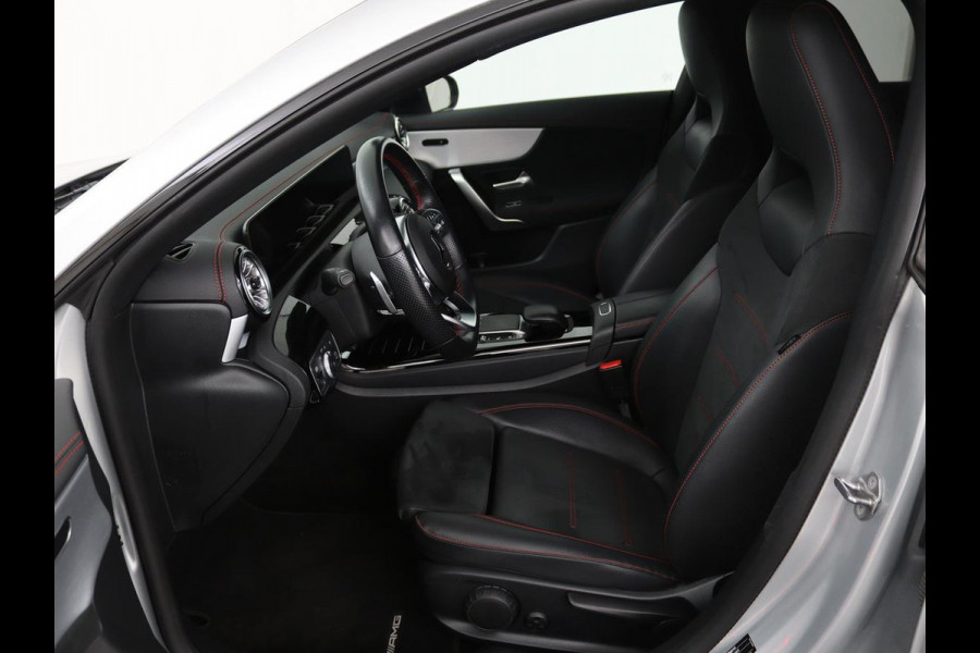 Mercedes-Benz CLA-Klasse Shooting Brake 250e Business Solution AMG Limited | Adaptive cruise | Stoelverwarming | Carplay | Sfeerverlichting | Leder/Alcantara | Navigatie | Full LED