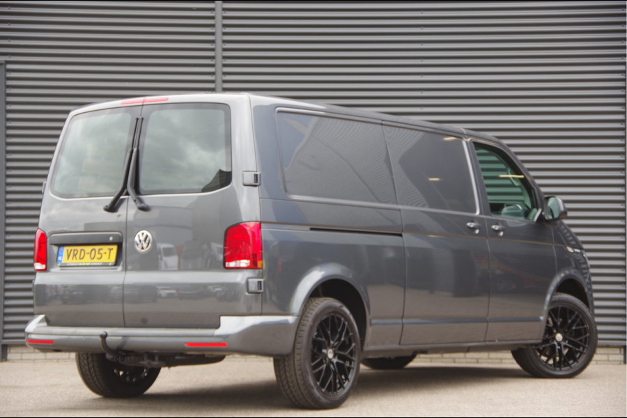 Volkswagen Transporter 2.0 TDI L2 BULLI, 150PK AUT. LED, ADAPT. CRUISE, DIGITAL COCKPIT, NAVI, AIRCO, APPLE CARPLAY, NL AUTO, NAP