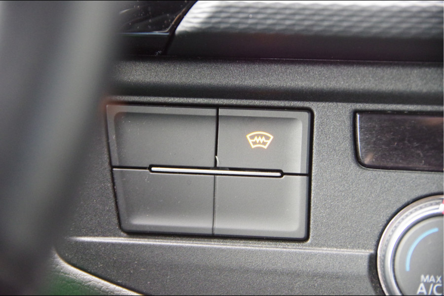 Volkswagen Transporter 2.0 TDI L2 BULLI, 150PK AUT. LED, ADAPT. CRUISE, DIGITAL COCKPIT, NAVI, AIRCO, APPLE CARPLAY, NL AUTO, NAP