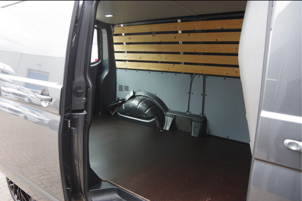 Volkswagen Transporter 2.0 TDI L2 BULLI, 150PK AUT. LED, ADAPT. CRUISE, DIGITAL COCKPIT, NAVI, AIRCO, APPLE CARPLAY, NL AUTO, NAP