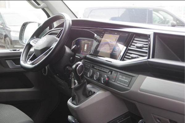 Volkswagen Transporter 2.0 TDI L2 BULLI, 150PK AUT. LED, ADAPT. CRUISE, DIGITAL COCKPIT, NAVI, AIRCO, APPLE CARPLAY, NL AUTO, NAP