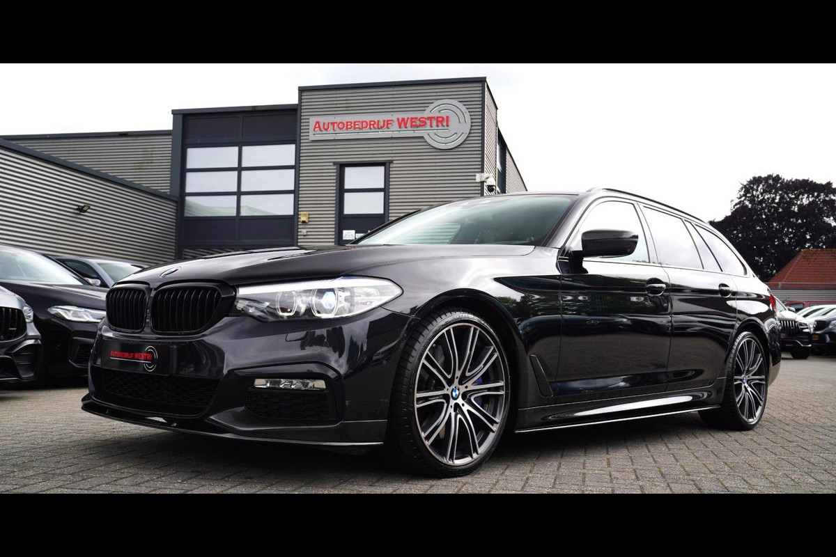 BMW 5 Serie Touring 540i xDrive High Executive | 360 Camera | Massage | Headup | Carbon delen exterieur | BMW LED | Dealer onderho BMW 5 Serie Touring 540i xDrive High Executive | 360 Camera | Massage | Headup | Carbon delen exterieur | BMW LED | Dealer onderho