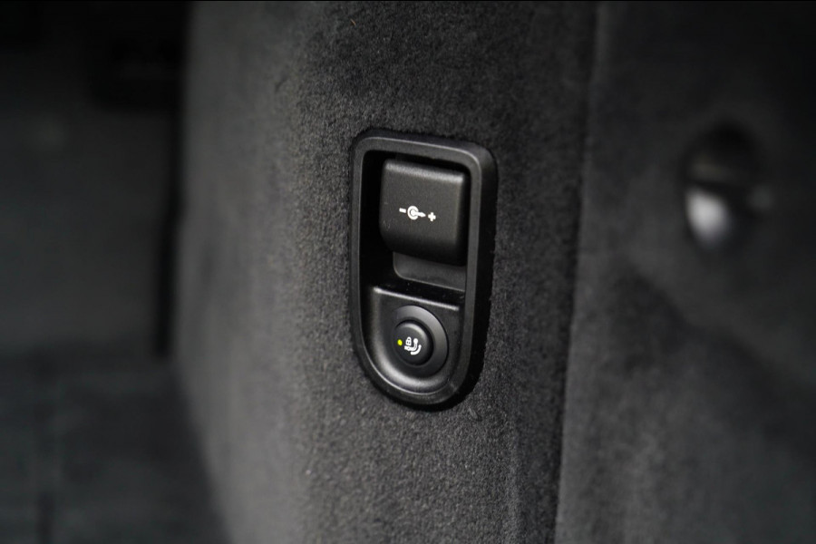 BMW 5 Serie Touring 540i xDrive High Executive | 360 Camera | Massage | Headup | Carbon delen exterieur | BMW LED | Dealer onderho