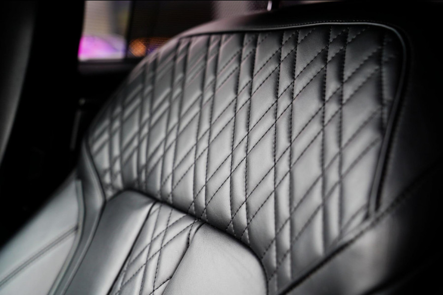 BMW 5 Serie Touring 540i xDrive High Executive | 360 Camera | Massage | Headup | Carbon delen exterieur | BMW LED | Dealer onderho