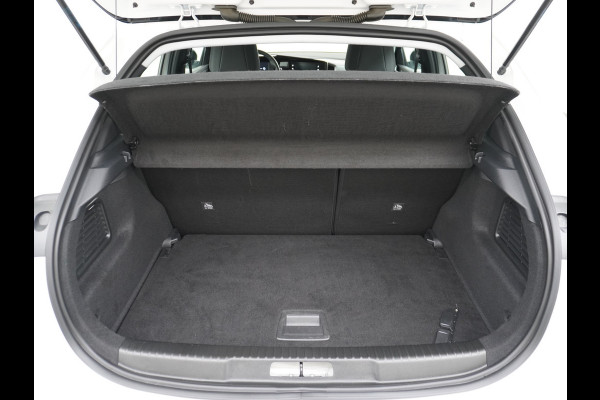 Opel Mokka-e Elegance 50-kWh 11kw 360Camera VirtualCockpit Apple/Android Bordherk. Lane-dep. Navi Led Keyless 1/2Leer Licht-/Zichtpakket Dab Usb Bluetooth CruiseControl Pdc Isofix Ecc 4xElek.Ramen.Spiegels 17''LM 136pk NL-auto!