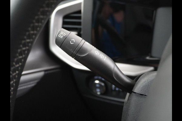 Opel Mokka-e Elegance 50-kWh 11kw 360Camera VirtualCockpit Apple/Android Bordherk. Lane-dep. Navi Led Keyless 1/2Leer Licht-/Zichtpakket Dab Usb Bluetooth CruiseControl Pdc Isofix Ecc 4xElek.Ramen.Spiegels 17''LM 136pk NL-auto!